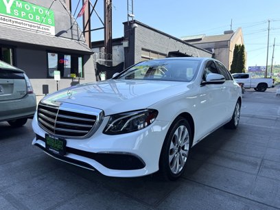 Used 2018 Mercedes-Benz E 300 4MATIC w/ Premium 1 Package