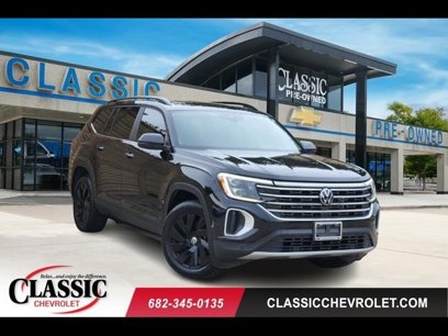 Used 2024 Volkswagen Atlas SE w/ Panoramic Sunroof Package