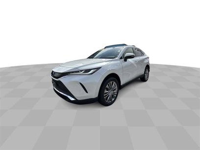 Used 2021 Toyota Venza XLE w/ Softex Package