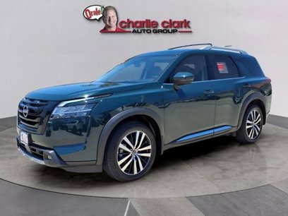 Certified 2024 Nissan Pathfinder Platinum