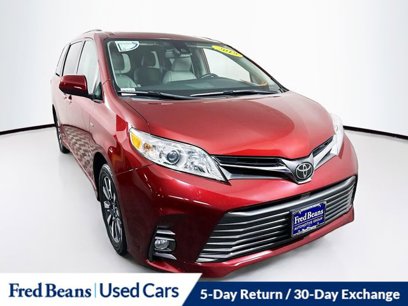 Used 2019 Toyota Sienna XLE