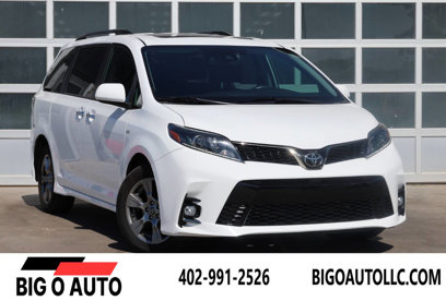 Used 2019 Toyota Sienna SE