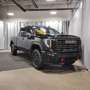 New 2025 GMC Sierra 2500 AT4 w/ Technology Package