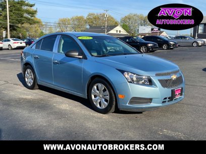 Used 2012 Chevrolet Cruze LS w/ Connectivity Package