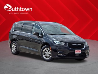 Used 2022 Chrysler Pacifica Touring-L