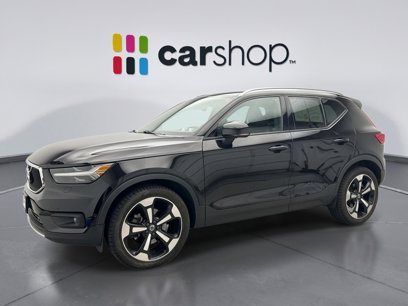 Used 2019 Volvo XC40 T5 Momentum