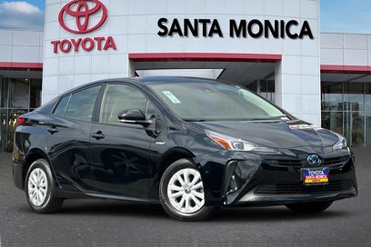 Used 2021 Toyota Prius LE