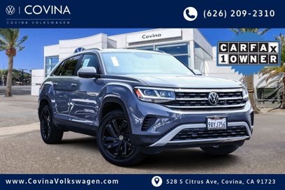 Used 2022 Volkswagen Atlas Cross Sport SE w/ Black Wheel Package