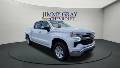 Used 2025 Chevrolet Silverado 1500 LT