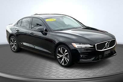 Used 2019 Volvo S60 T6 R-Design