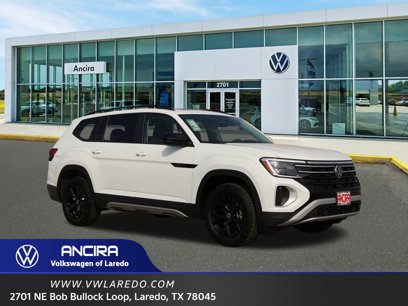 New 2025 Volkswagen Atlas Peak Edition SE