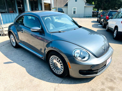 Used 2012 Volkswagen Beetle 2.5