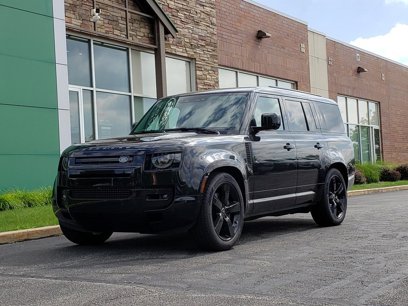 New 2025 Land Rover Defender 130 X-Dynamic SE