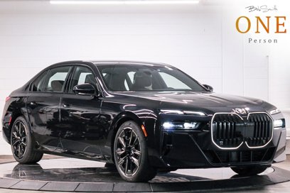 New 2025 BMW 740i