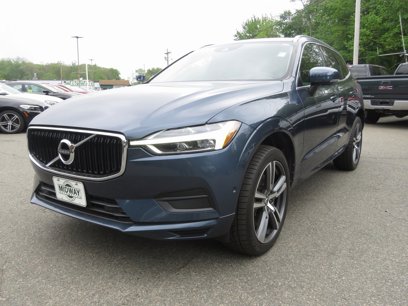 Used 2019 Volvo XC60 T6 Momentum w/ Premium Package