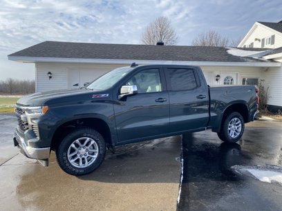 New 2025 Chevrolet Silverado 1500 LT