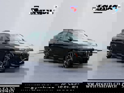 New 2025 BMW 760i xDrive w/ Executive Package
