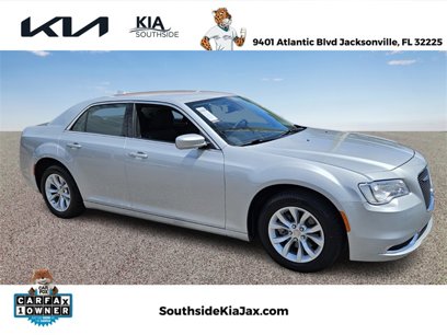 Used 2023 Chrysler 300 Touring