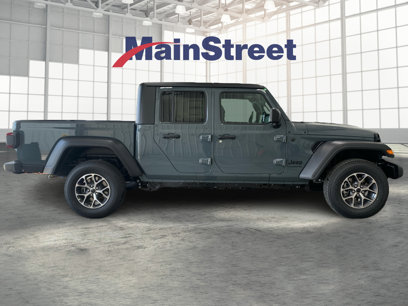 New 2025 Jeep Gladiator Sport