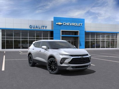 New 2025 Chevrolet Blazer LT w/ LPO, Black Sport Package
