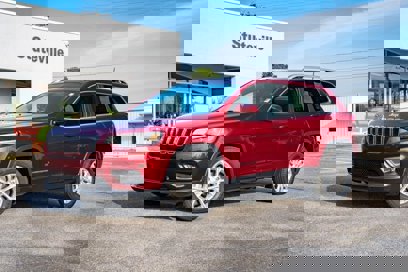 Used 2019 Jeep Cherokee Latitude w/ Popular Appearance Group