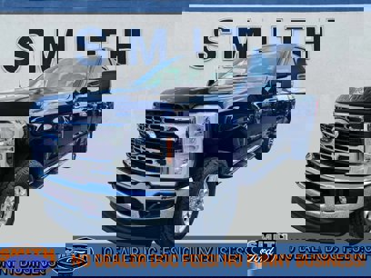 New 2025 Ford F350 XLT w/ FX4 Off-Road Package