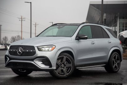 New 2025 Mercedes-Benz GLE 450e 4MATIC