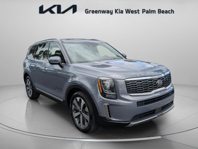 Used 2020 Kia Telluride S w/ S 8 Passenger Seating Package