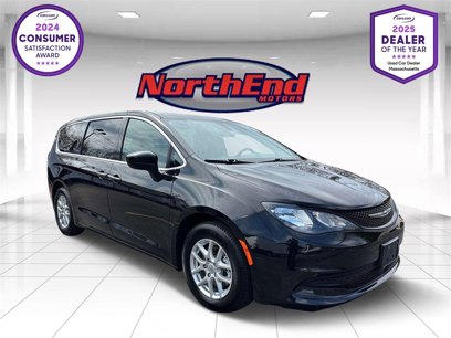 Used 2022 Chrysler Voyager LX