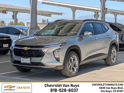 New 2025 Chevrolet Trax LT