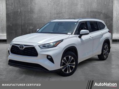 Certified 2021 Toyota Highlander XLE