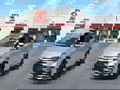 Used 2024 Toyota Corolla SE
