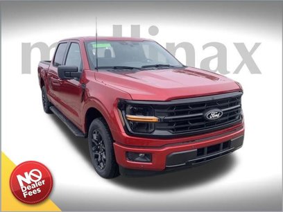 New 2025 Ford F150 XLT w/ Equipment Group 302A MID