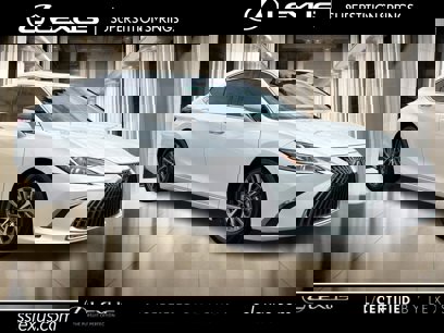 Certified 2022 Lexus ES 350 w/ Accessory Package 2