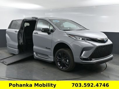 Used 2025 Toyota Sienna XSE