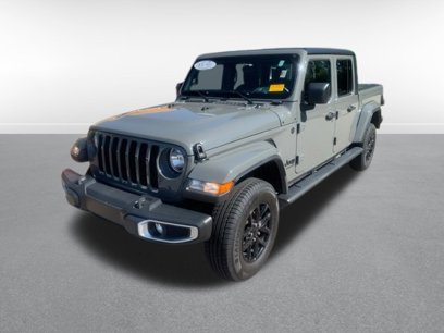 Used 2022 Jeep Gladiator Sport