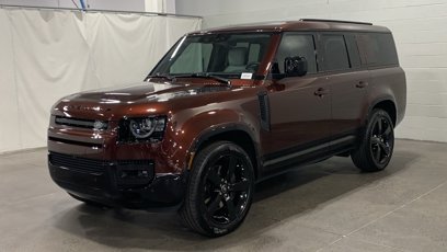New 2025 Land Rover Defender 130 X-Dynamic SE