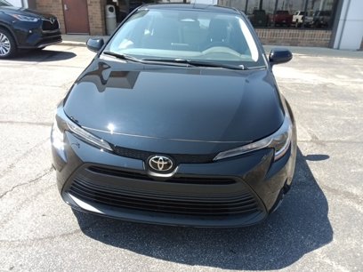 New 2025 Toyota Corolla LE