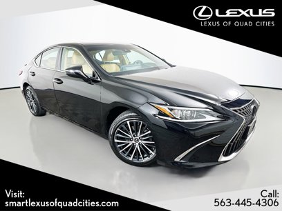 Certified 2022 Lexus ES 250 w/ Premium Package