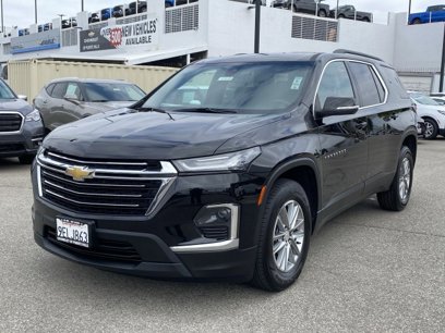 Used 2023 Chevrolet Traverse LT
