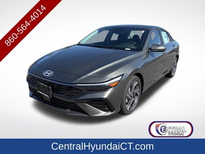 New 2025 Hyundai Elantra SEL
