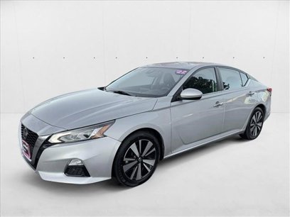 Used 2022 Nissan Altima 2.5 SV