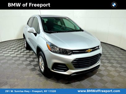 Used 2022 Chevrolet Trax LS w/ Tint and Cruise Package