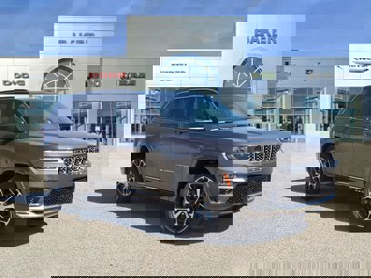 New 2024 Jeep Grand Cherokee Summit