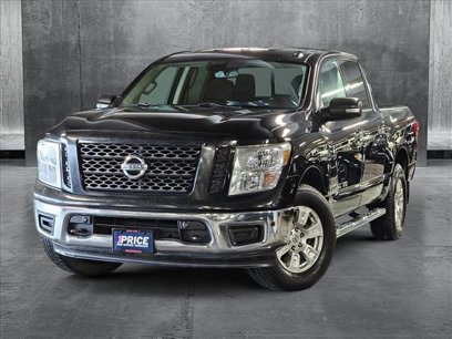 Used 2019 Nissan Titan SV w/ SV Convenience Package