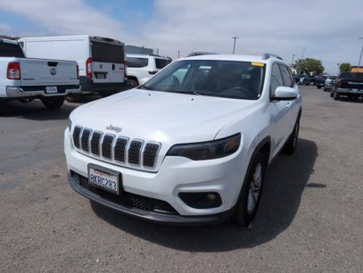Used 2019 Jeep Cherokee Latitude w/ Popular Appearance Group