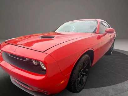 Used 2015 Dodge Challenger SXT