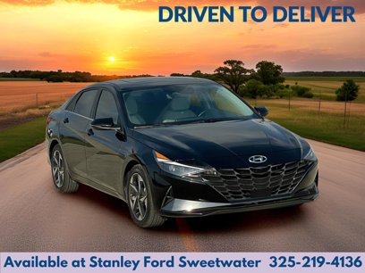 Used 2023 Hyundai Elantra Limited