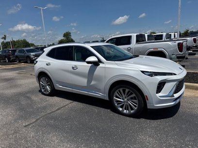 Used 2025 Buick Envision Avenir
