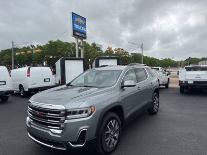 Certified 2023 GMC Acadia SLE w/ Driver Convenience Package